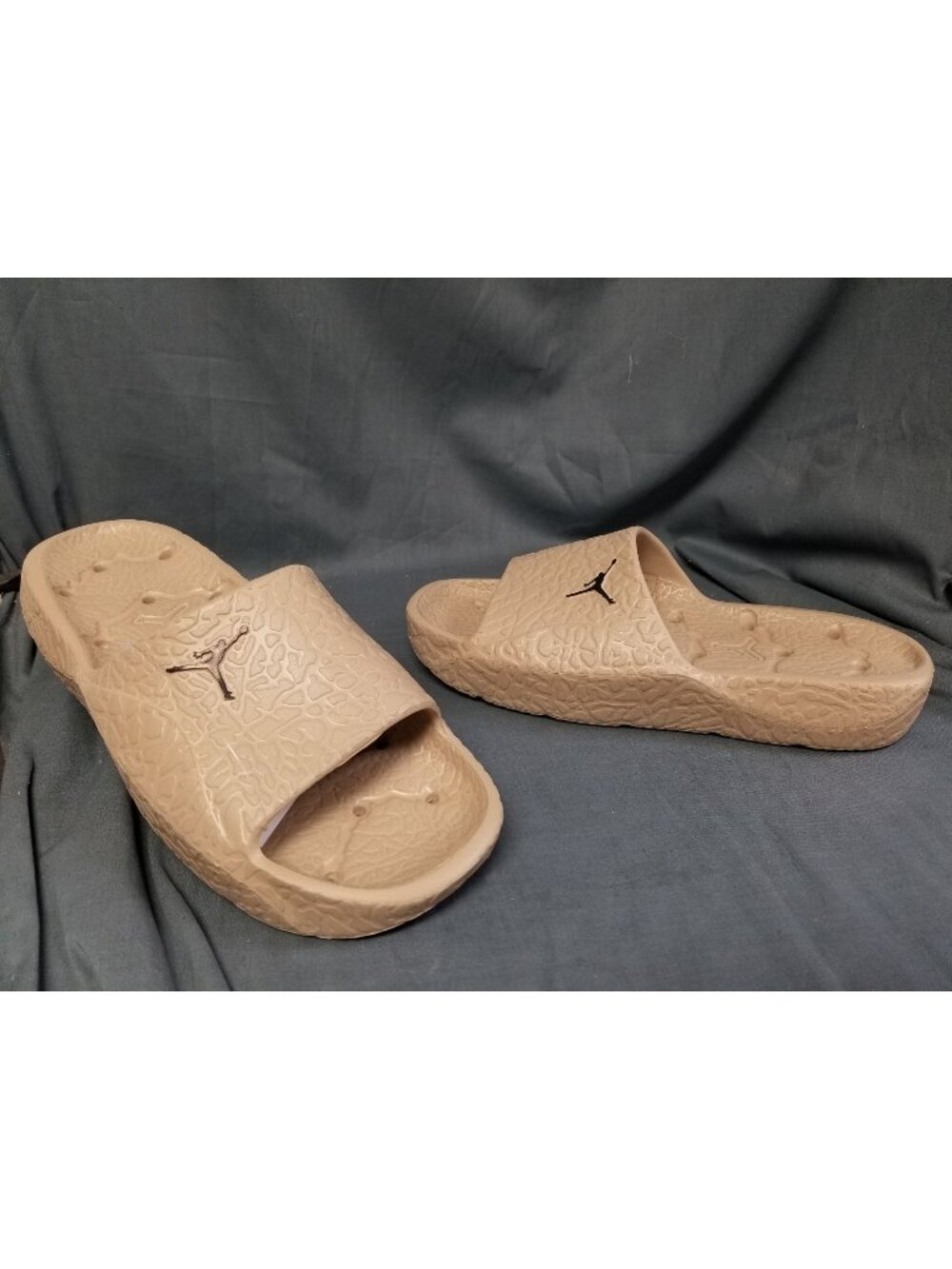 Jordan Franchise Shower Slides Khaki Black HQ2163 200 Mens Size 11 NEW w/TAGS!
